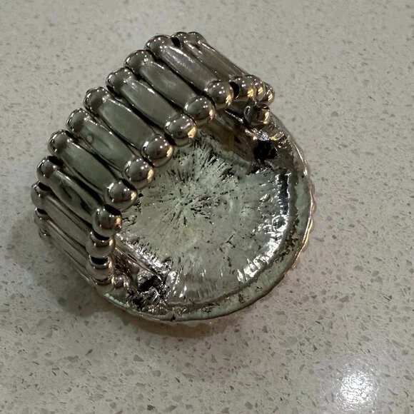 Pink RING with Stretch Band NWOT - Picture 9 of 9